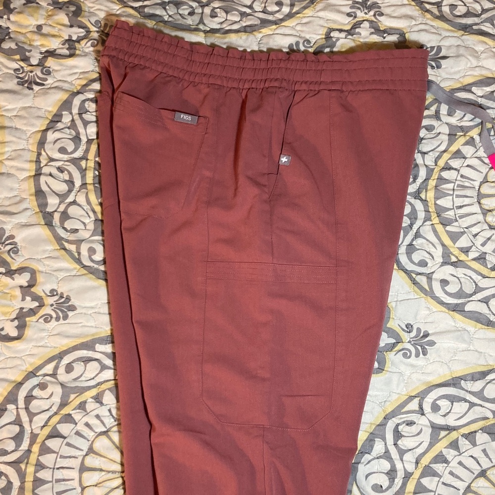 FIGS Zamora Jogger Scrub Pants Womens Size S Pink Nurse Slim Fit Pockets Cargo - Picture 9 of 15